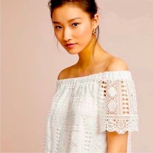 New with tags Anthropologie Sunday in Brooklyn Lace Top Size Small